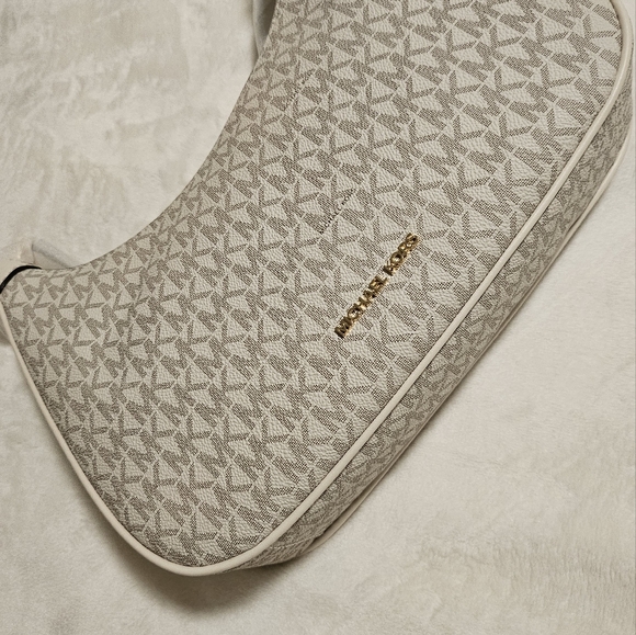 authentic MICHAEL KORS Bag - Picture 11 of 11